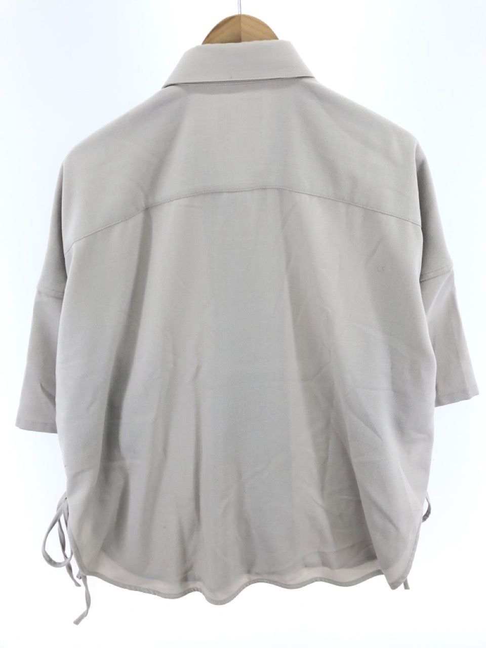 SHAREEF SIDE SLIT S S SHIRTS 1 ベージュ - メルカリ