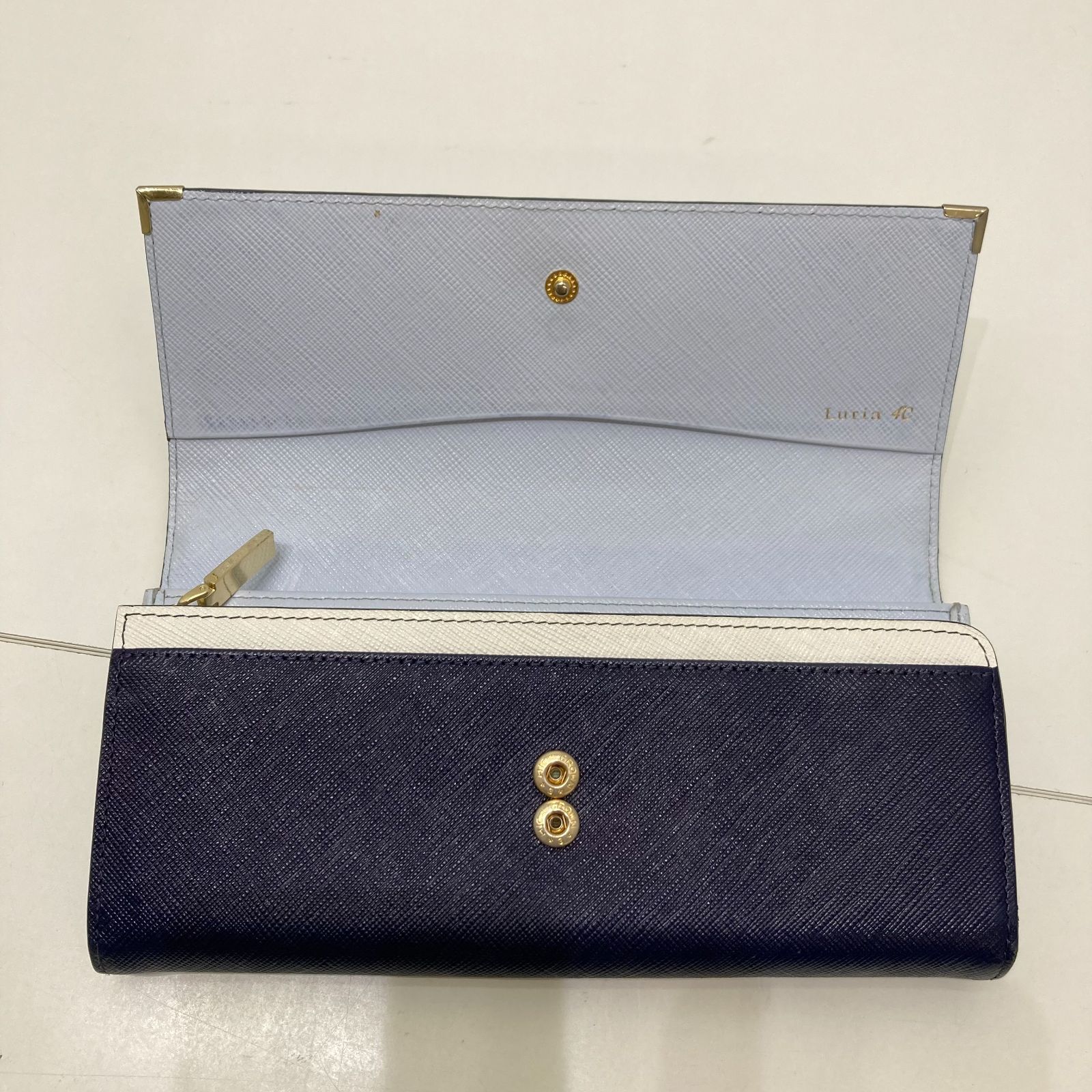 Luria 4℃ 長財布 ロングウォレット ネイビー 青 ヨンドシー