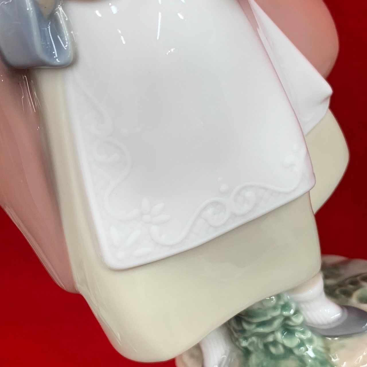 リヤドロ LIADRO 赤ずきんちゃん 8500 陶器 置物 フィギュリン