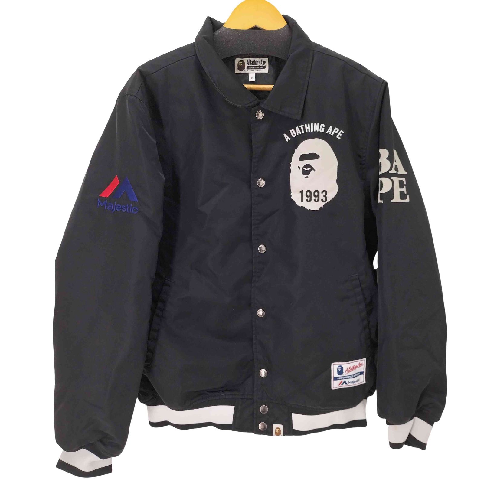 アベイシングエイプ A BATHING APE フロントロゴワッペンコラボ