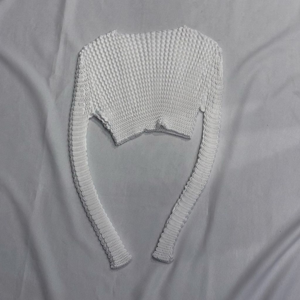 ISSEY MIYAKE イッセイ ミヤケ Spongy Knit Top ニット ISSEY MIYAKE イッセイ ミヤケ Spongy Knit Top ニット