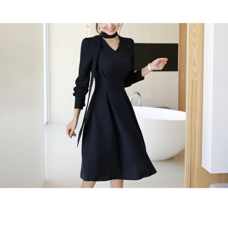 服 母