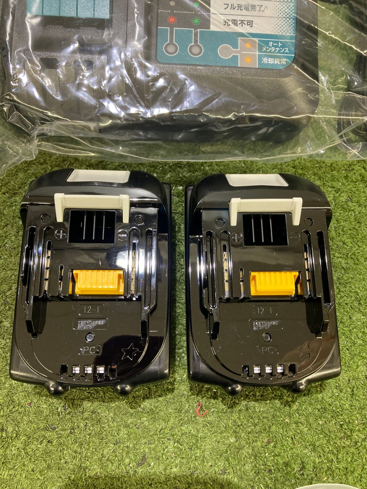 18v6.0Ahバッテリx2|DC18RF充電器