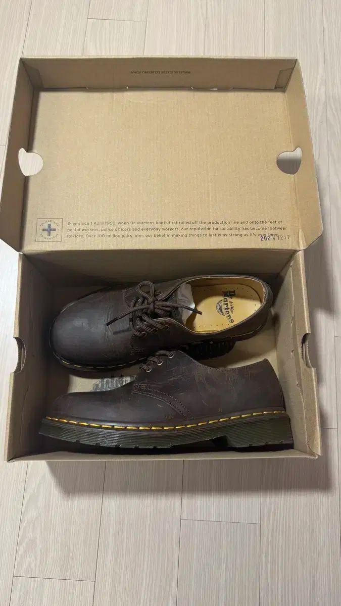 ローク タッセル キルト イングランド製 UK6.5 希少 黒 レザー ローク