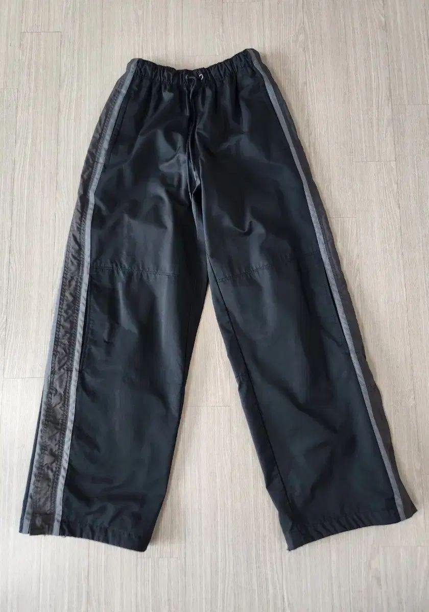 黒