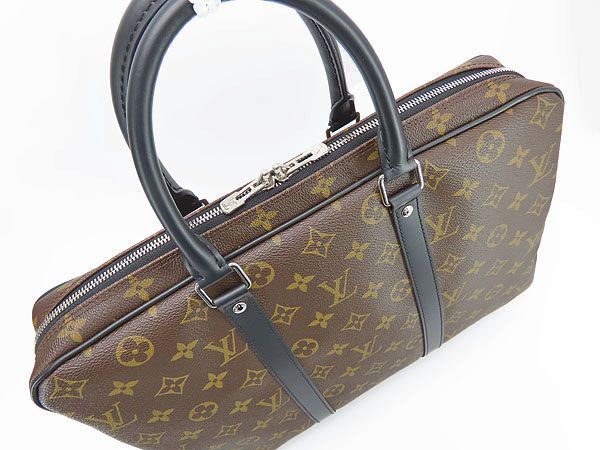 ほぼ新品】 ルイヴィトン LOUIS VUITTON モノグラム マカサー PDV PM ...