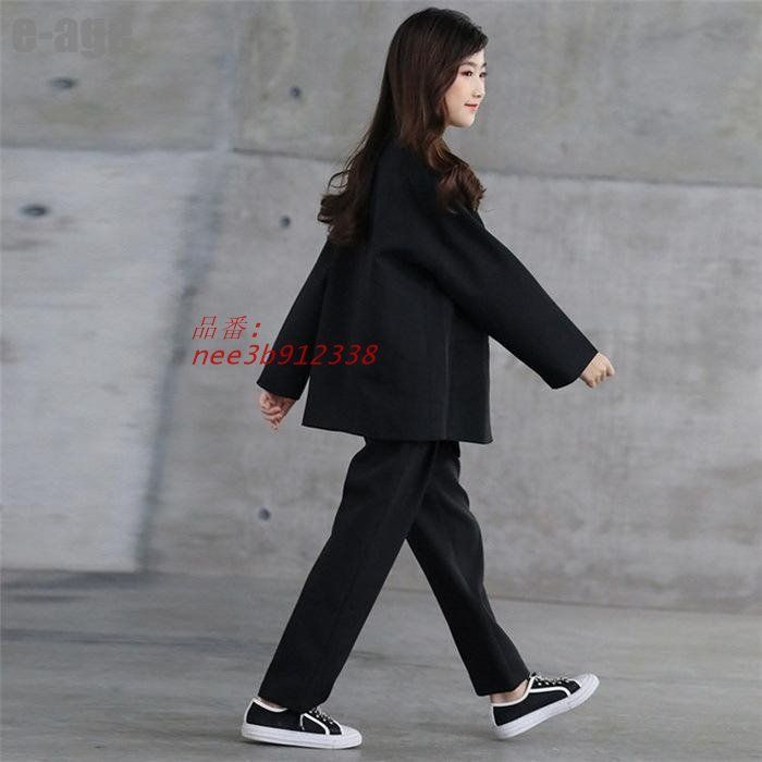 女の子 卒服