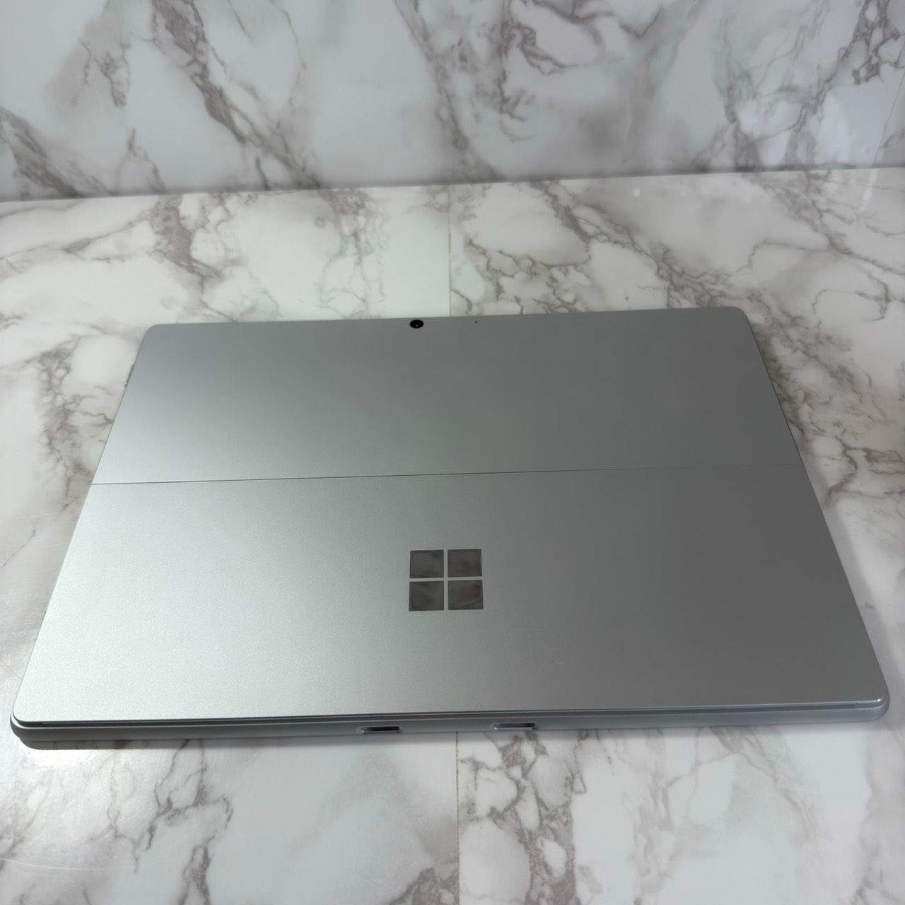美品　Microsoft Surface Pro 8 本体 キーボードセット 美品 Microsoft Surface Pro 8 本体 キーボードセット Microsoft