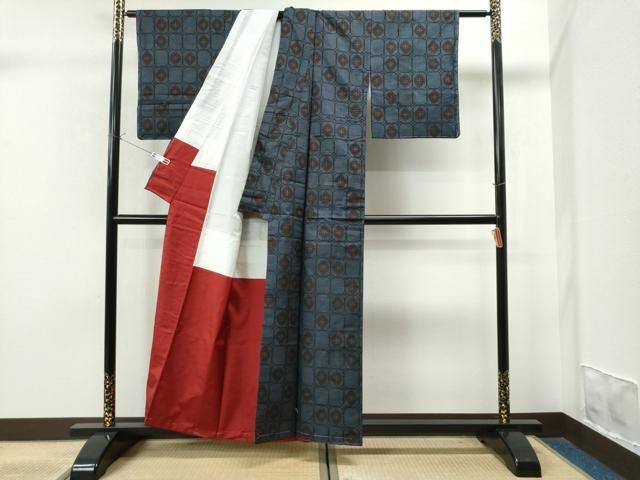 平和屋着物□本場大島紬 7マルキ 泥染め 吉祥花文 正絹 逸品 未使用  