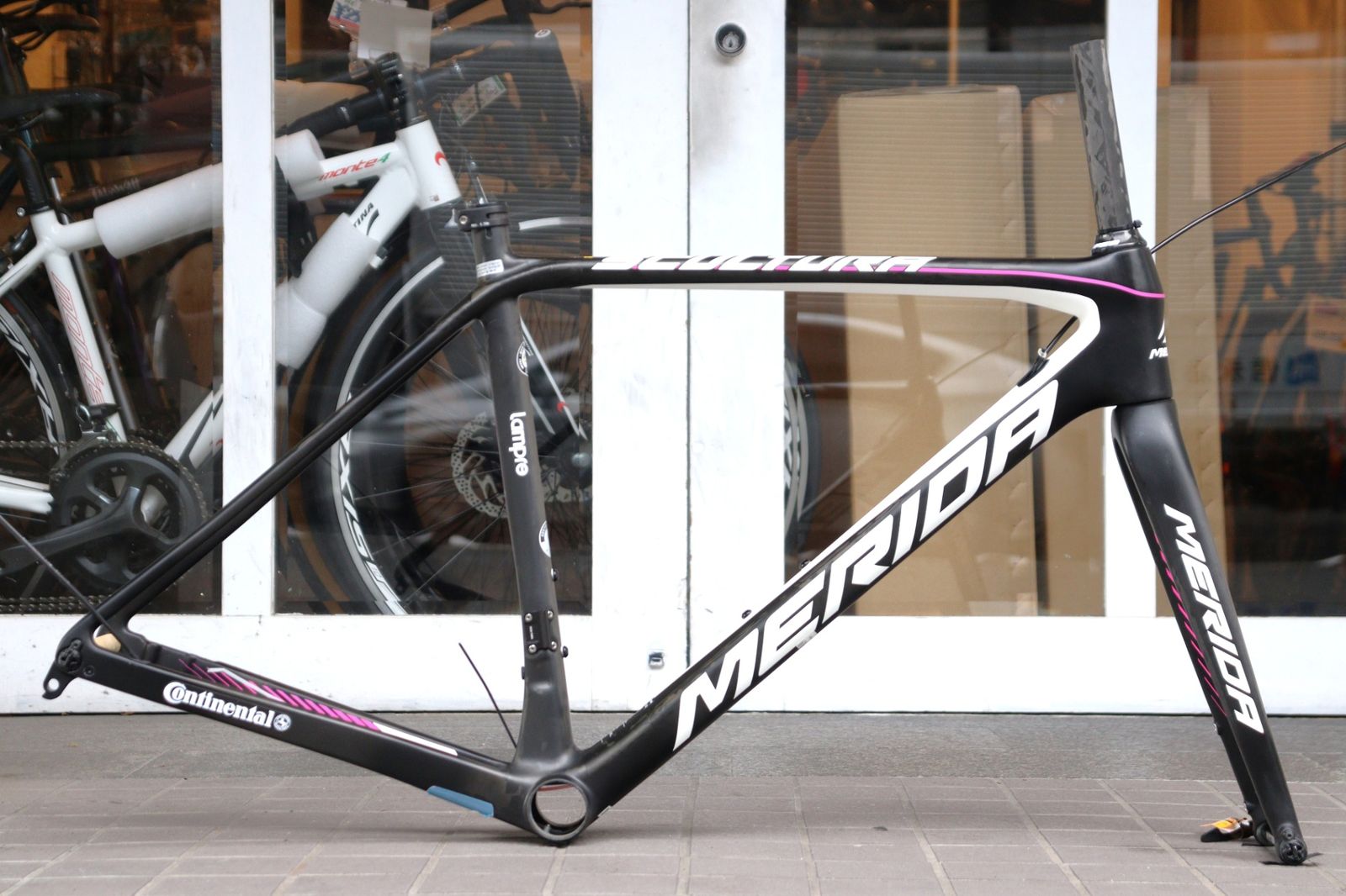 MERIDA SCULTURA TEAM ディスク カーボン ロード フレーム メリダ -MERIDA- | ラインナップ | FRAME SET ロードバイク