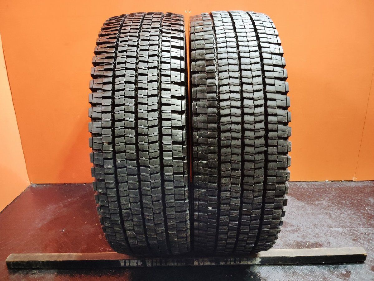 札幌発 引取OK DUNLOP DECTES SP001 265|70R19.5 140|138J トラックタイヤ スタッドレス 2本 23年製 バリ溝 地山 大型 KTS164