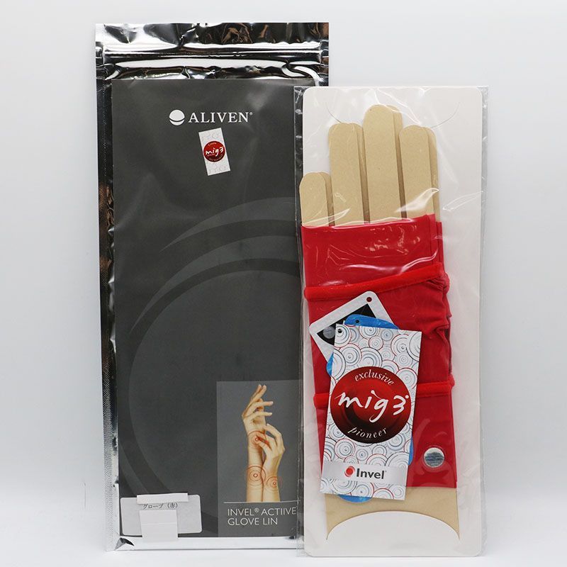 新品未使用]インヴェルアライブングローブ(レッド)(M/M) - メルカリ