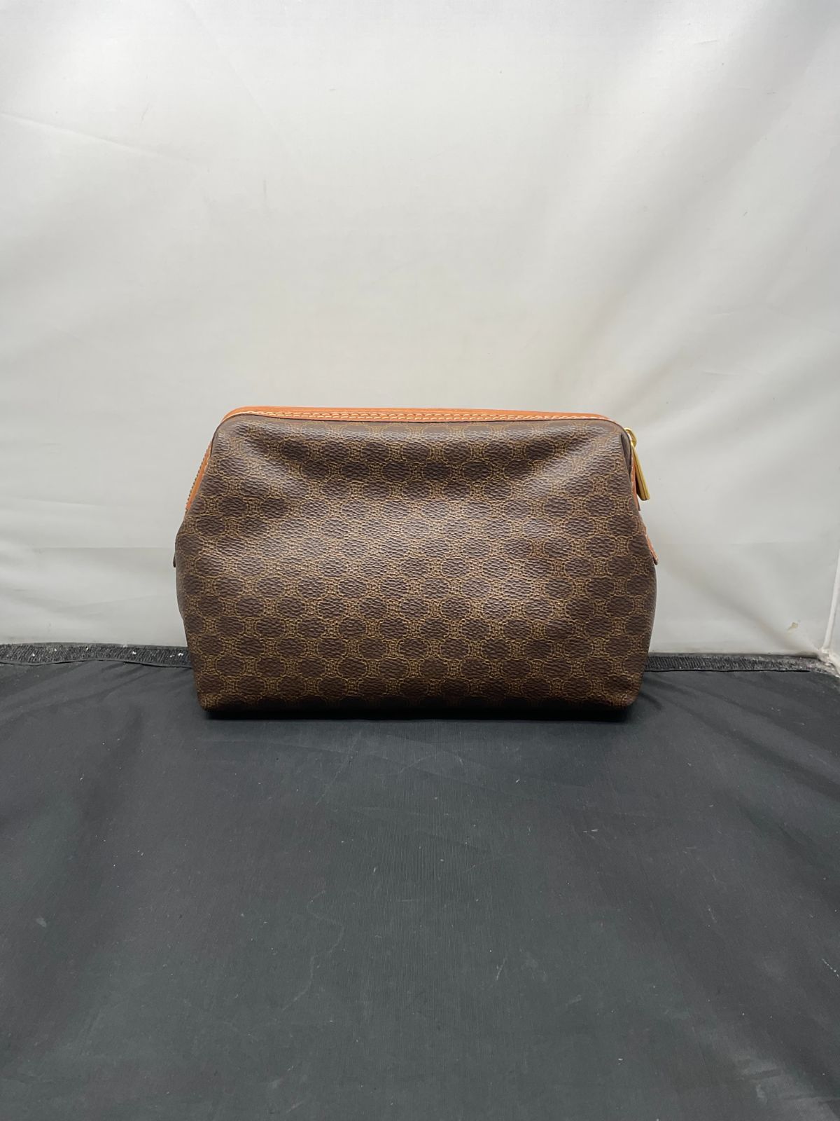 【 CELINE 】ブラウンパターンポーチ セリーヌCELINE ブラウン ハニカムパターン ポーチ