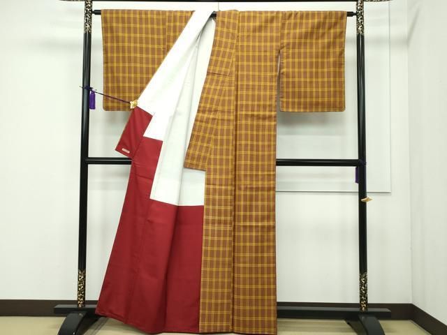 平和屋本店□希少 山下八百子 本場黄八丈 市松綾織 草木染 格子柄 証紙