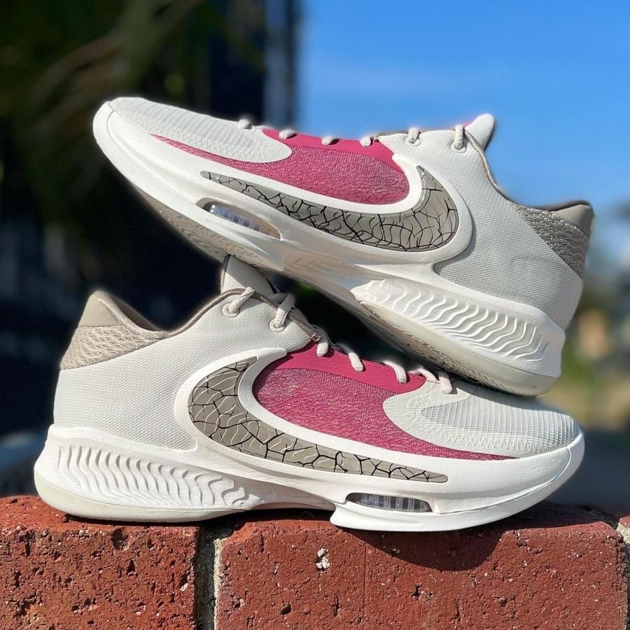 NIKE ZOOM FREAK 4 'LIGHT BONE' ナイキ ズーム フリーク 4