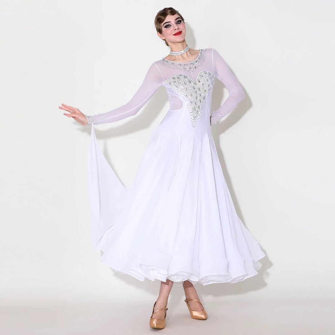 新品未使用 練習着にも最適 スタンダードドレス 発表会やダンス