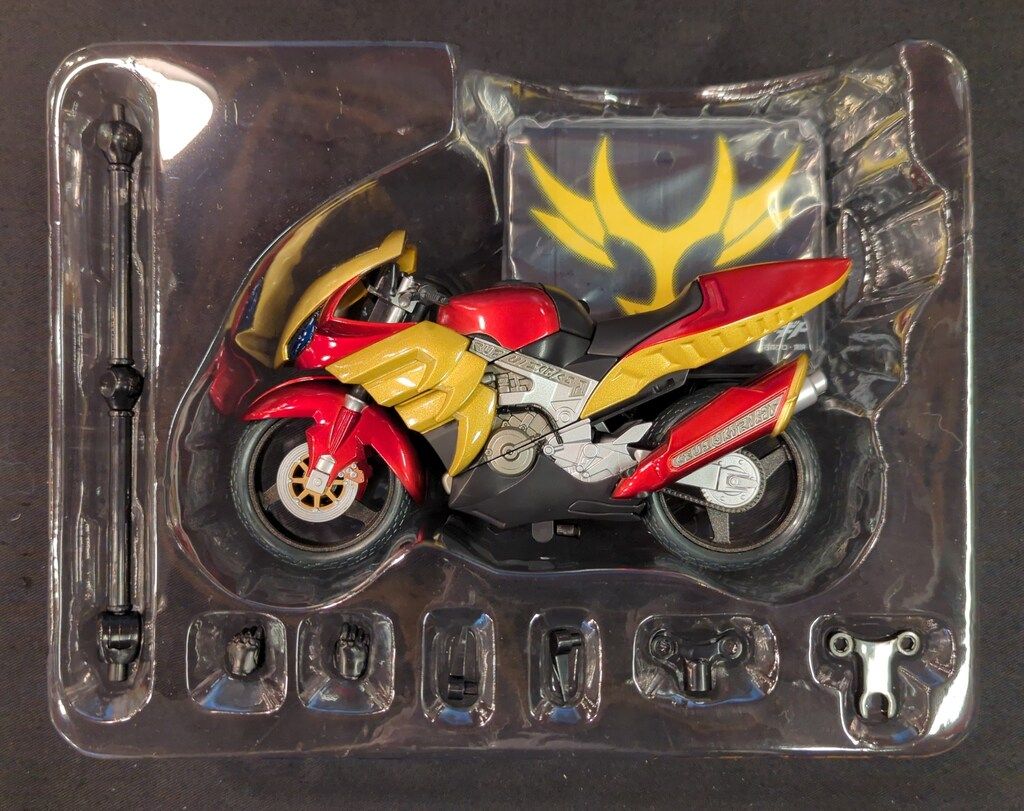 ショップ バンダイ S.H.Figuarts 仮面ライダーアギト マシン