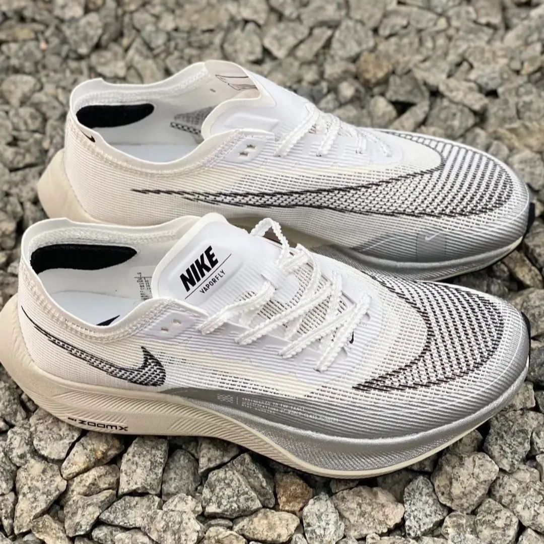 Nike ZoomX ヴェイパーフライNEXT %2 27.5cm 【公式通販】