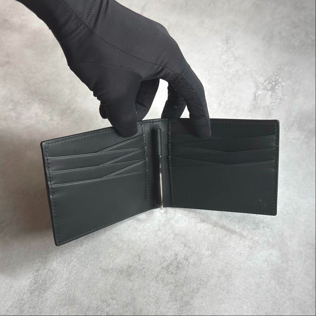 GUCCI ブラック レザー マネークリップ 蜂 GUCCI グッチ レザー マネークリップ レザー×ブラック