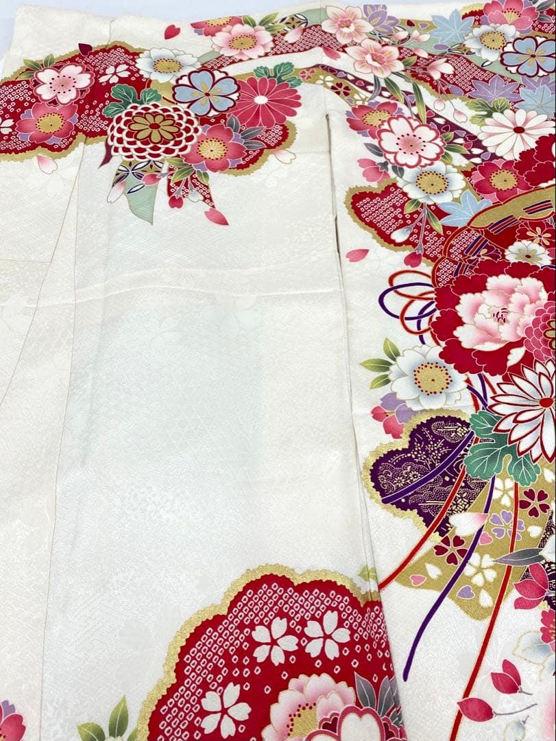 振袖 豪華 刺繍 金彩 紋意匠 身丈159cm 撥水加工済 振袖 豪華 銀通し