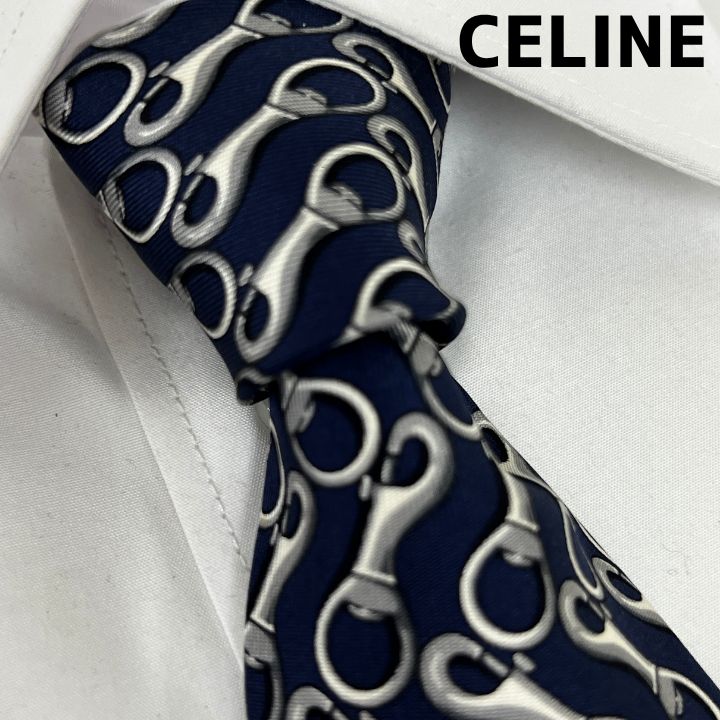 美品》CELINE (セリーヌ) シルクネクタイ カラビナ柄 - メルカリ