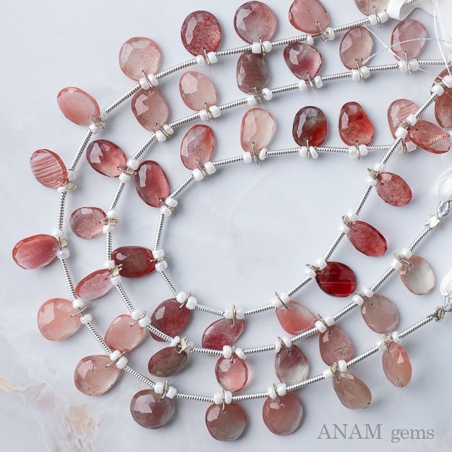 うる艶♡カラフル手染めビーズと薔薇レジンのピアス/イヤリング