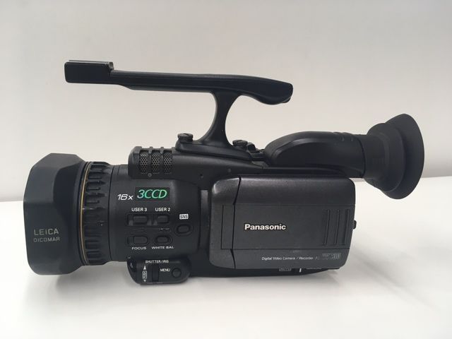 Panasonic AG-DVC30 業務用ビデオカメラ