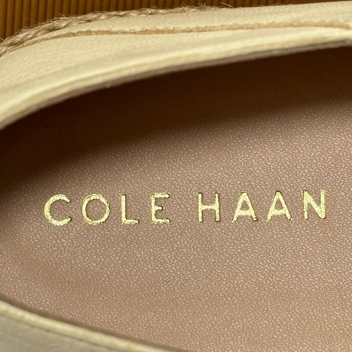 COLE HAAN(コールハーン) スリッポン 7 1/2 B レディース美品 - アイボリー×ベージュ エスパドリーユ/インソール取外し可 レザー×麻