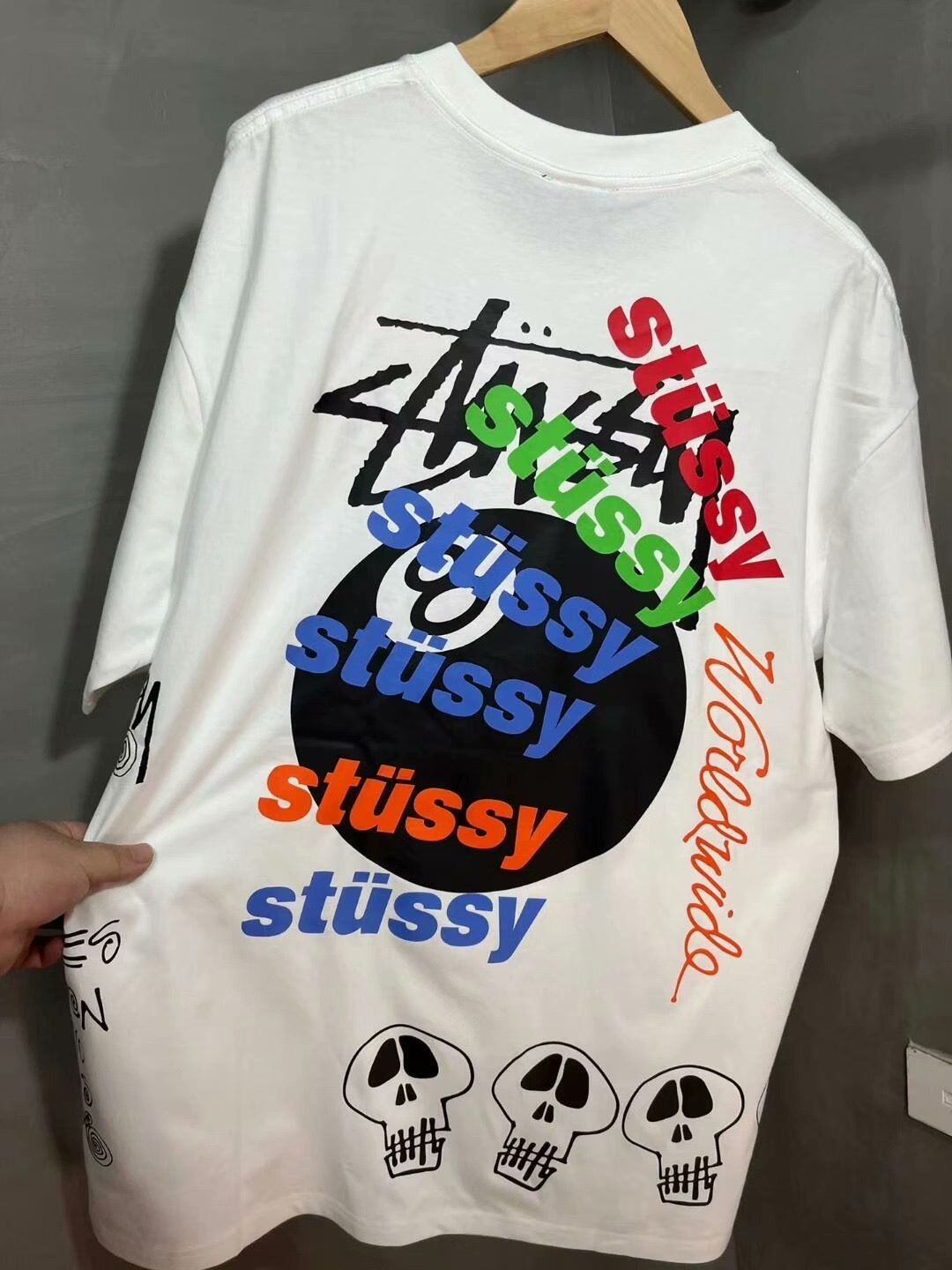 AUS発[STUSSY]♦Graphicプリント・半袖Tシャツ Amazon | [ステューシー] オーストラリア グラフィックプリント