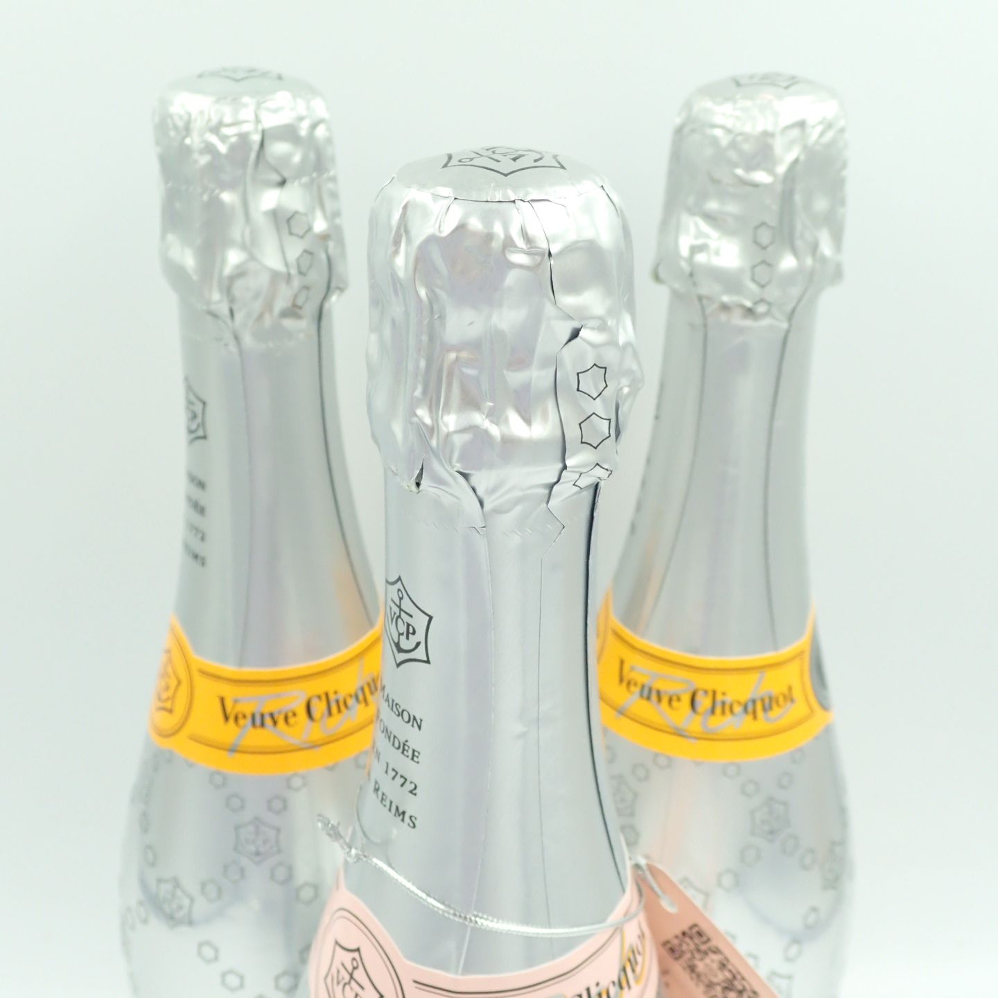 ヴーヴ クリコ ロゼ イエロ― Veuve Clicquot 3本セット【D1】 - お酒の