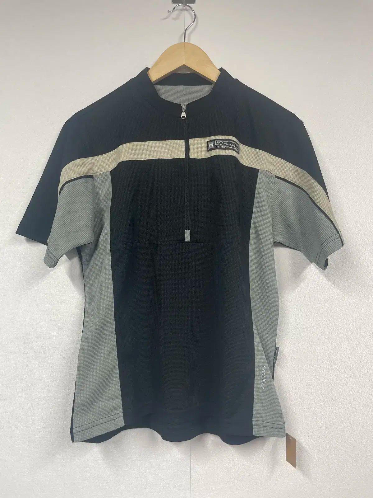 人気セール，送料無料 ラコニア カラー 半袖Tシャツ Tシャツ
