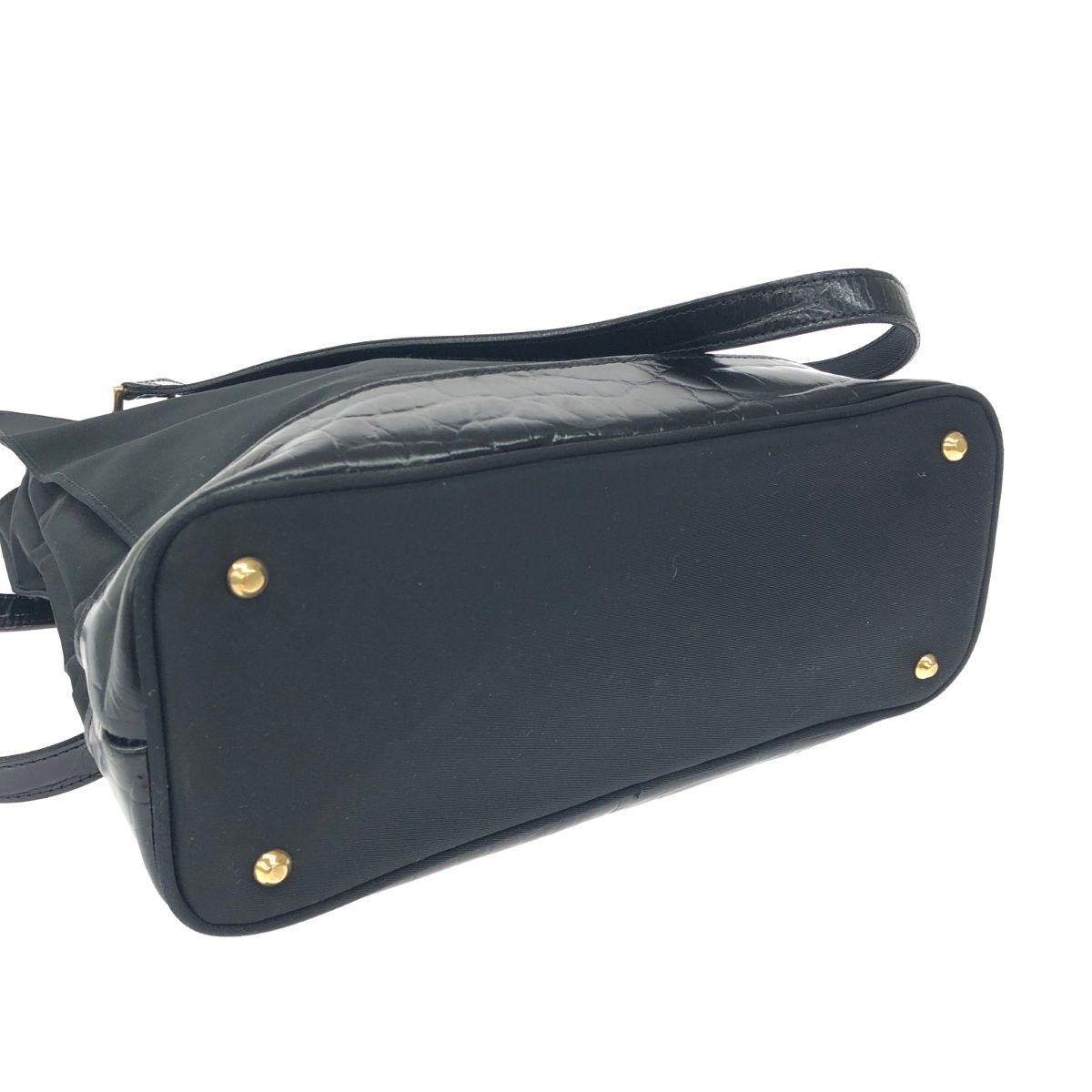 Valentino Garavani ヴァレンティノガラバーニスポーツ クロコ型