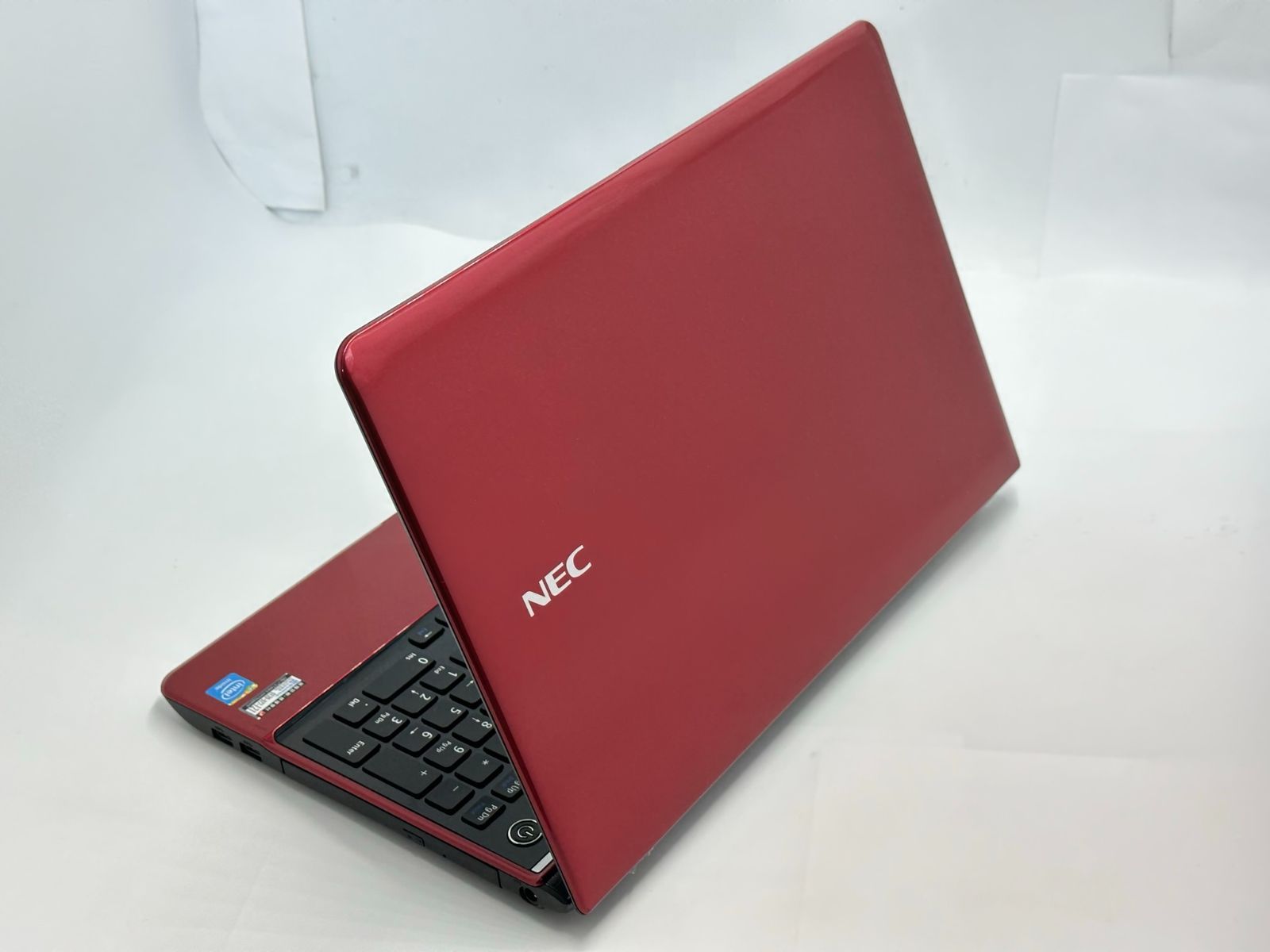 送料無料 新品SSD 赤色 15.6型 ノートパソコン NEC PC-LS150RSR 中古美