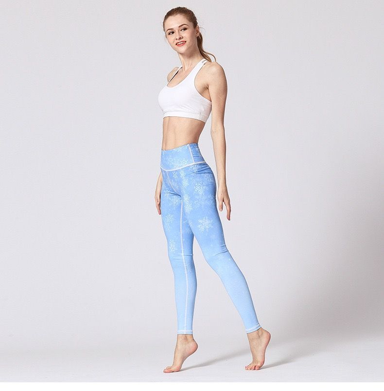 【美品】ALO YOGA ヨガ レギンス Mサイズ ブルー L】ヨガ レギンス ブルー 水色 ランニングパンツ 通気性