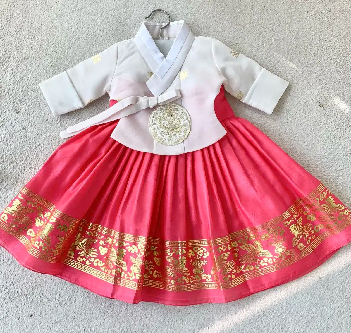 女の子用韓服 ベビー韓服 キッズ韓服 伝統金箔 パーティーの