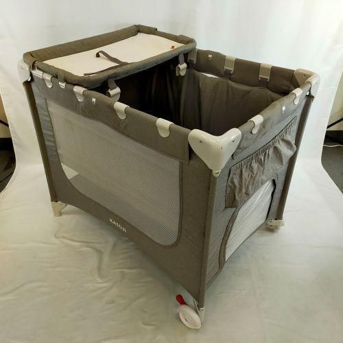 カトージ ポータブルベビーベッド おむつ替えテーブル付 収納袋付き