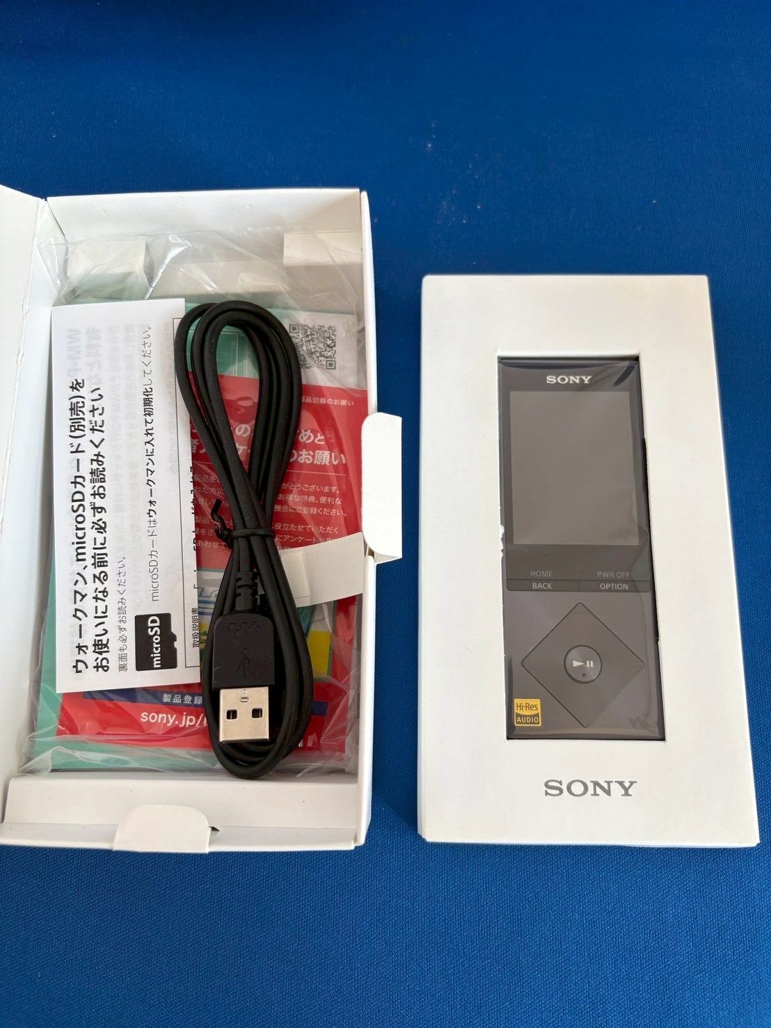 1/4 車用品・バイク用品 【中古】【非常に良い】SONY ウォークマン A20  