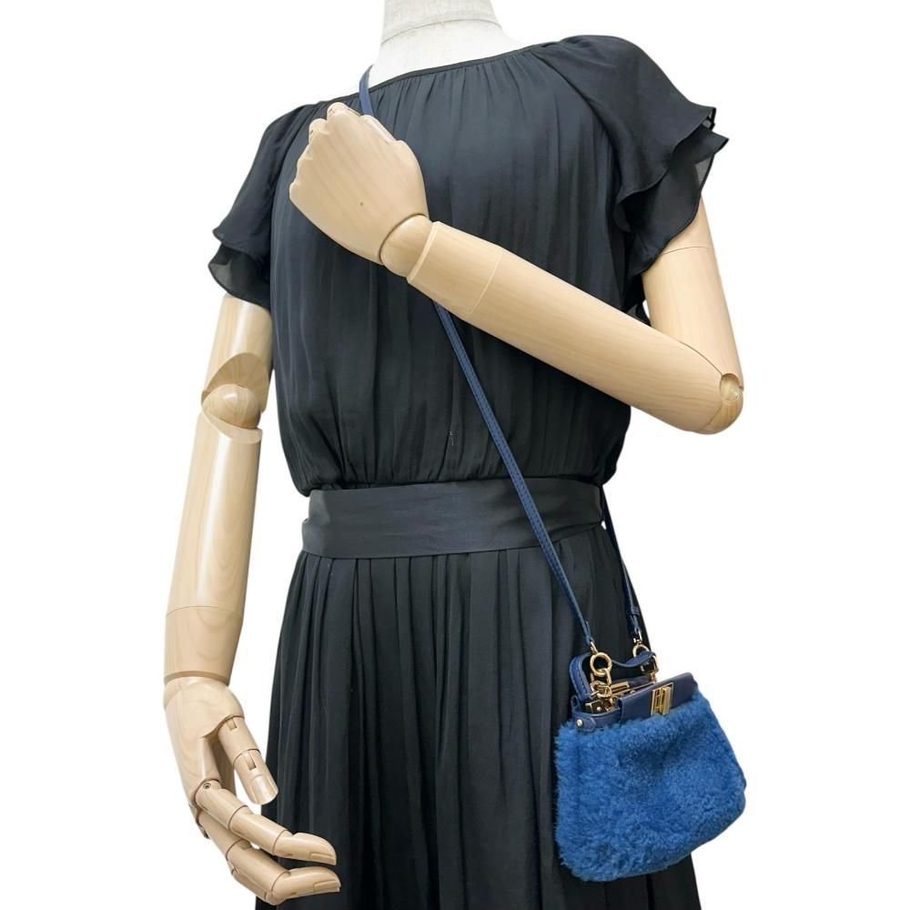 FENDI フェンディムートンマイクロピーカブー