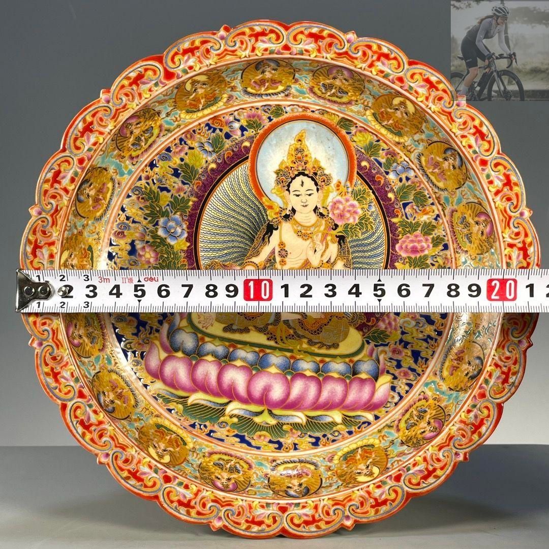 三連底款 琺瑯彩タンカ盤 陶磁器 現代工芸品 美術品 装飾品 置物