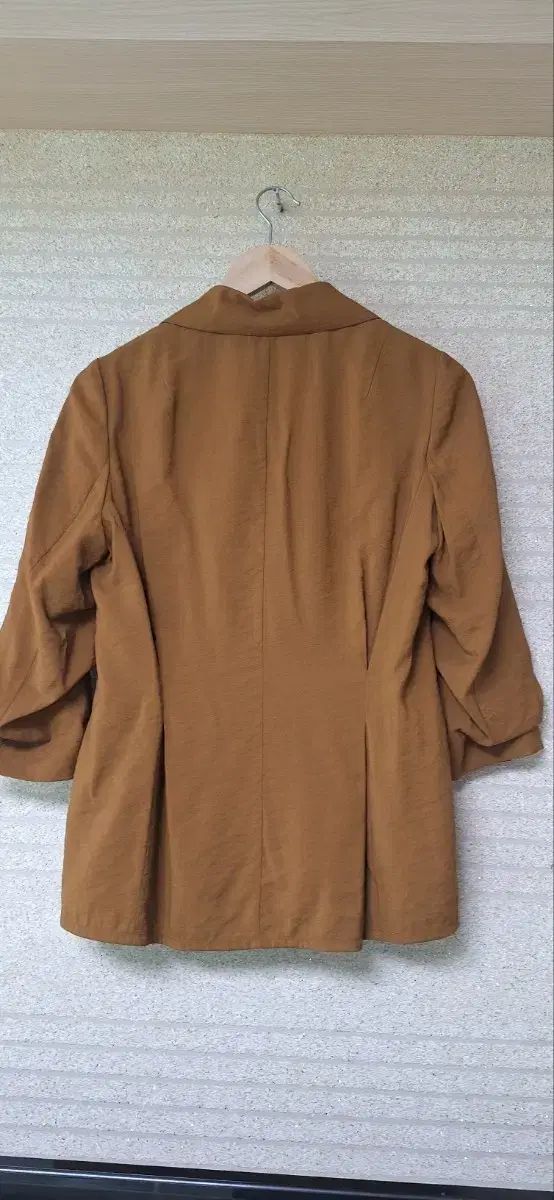 イザットババ
