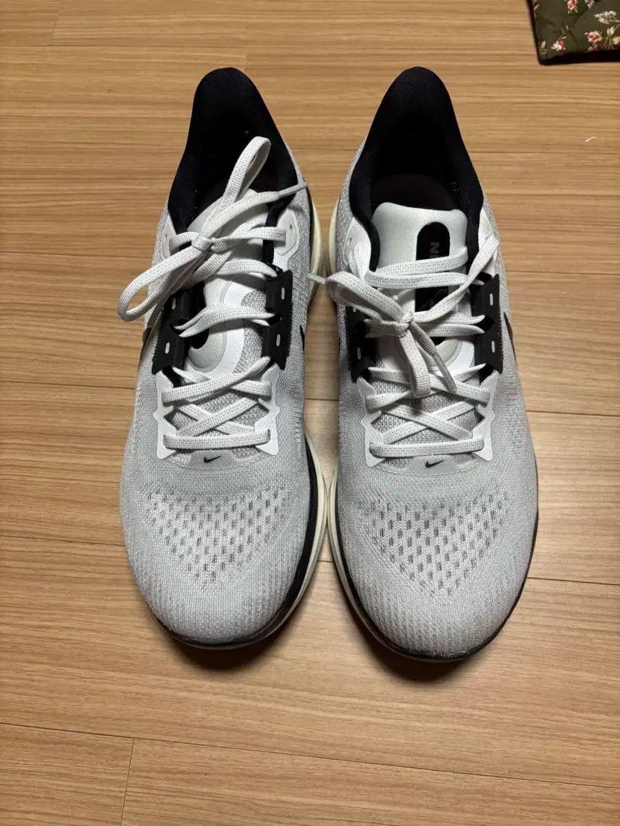 NIKE(ナイキ) ボメロ 17 260mm ランニングシューズ - メルカリ