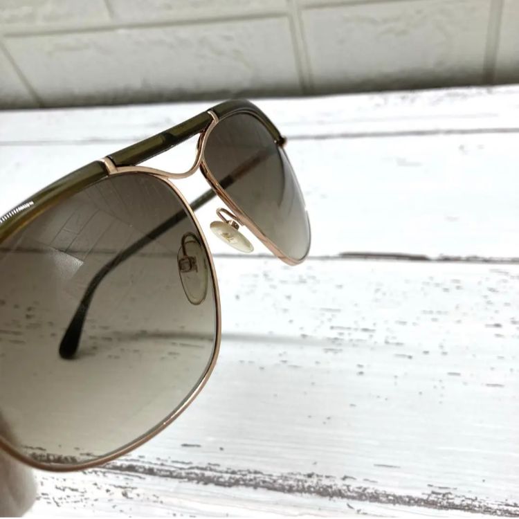 極美品❣️TOM FORDトムフォードRussell TF234サングラス 極美品❣️TOM FORDトムフォードRussell TF234サングラス - メルカリ