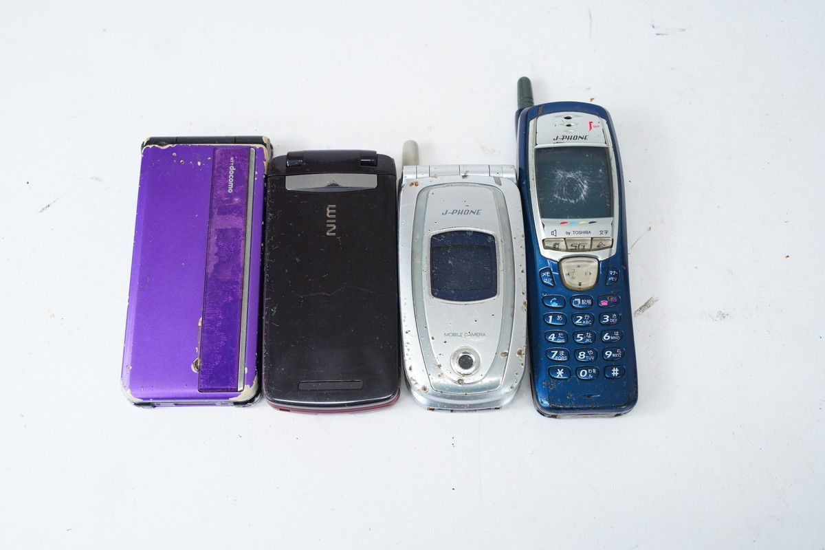 ガラケー　専用　まとめ売り　ぽしゃけ様 7.467 △ ガラケー スマホ 大量まとめセット ジャンク - メルカリ