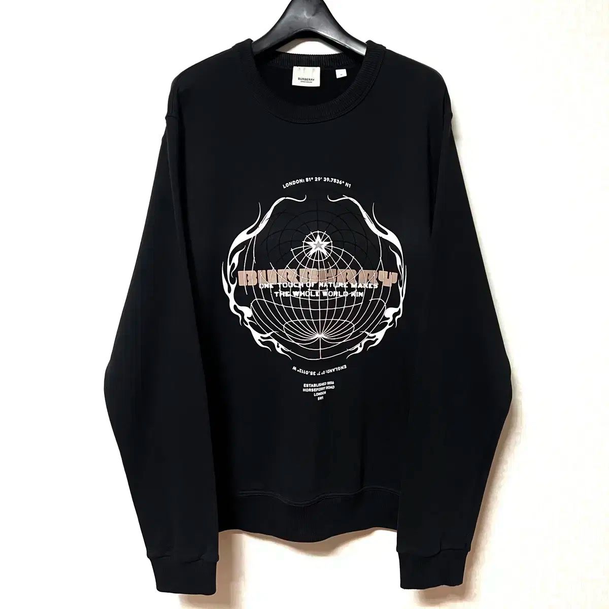 M 95 BURBERRY バーバリー グラフィック パーカー スウェットシャツ 黒