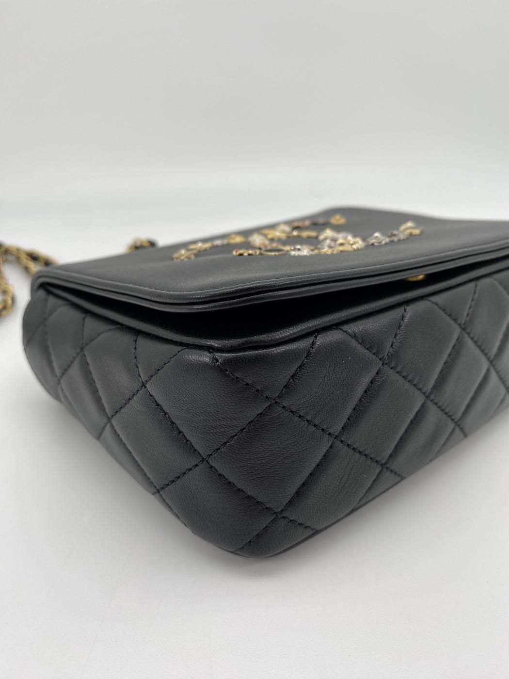 CHANEL ココマーク チェーンショルダーバッグ AS1881 花柄 9353 CHANEL シャネル ココマーク チェーンショルダーバッグ AS1881
