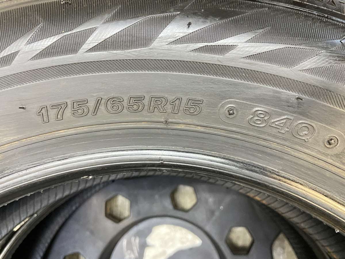 スタッドレスタイヤ 2本セット