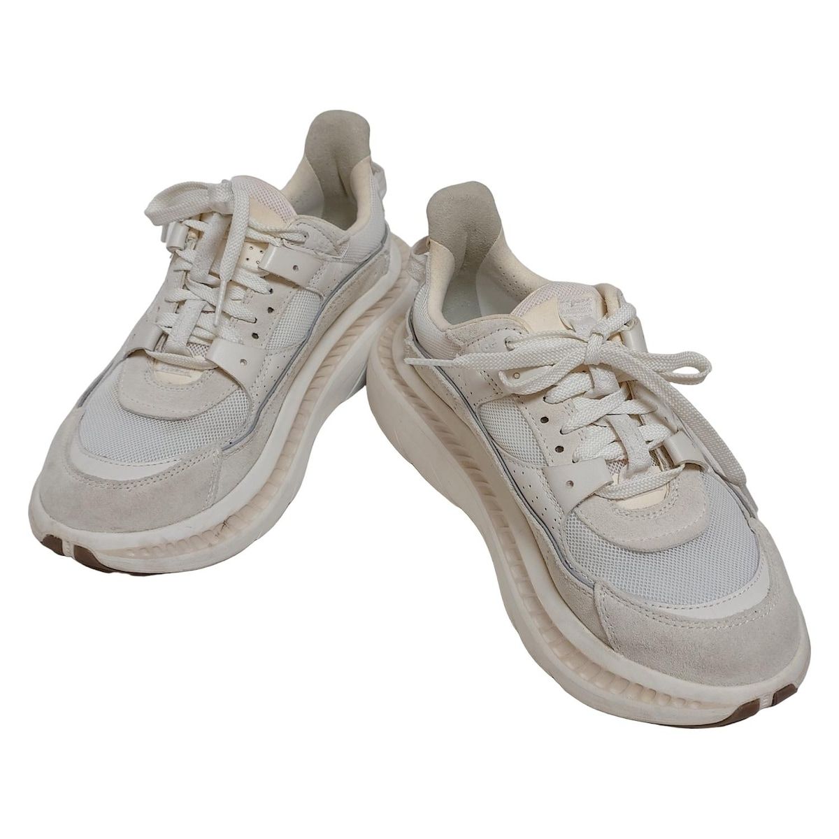 新品試着のみ【UGG】アイボリースニーカー UGG(アグ) スニーカー 25 ユニセックス CA805 V2 1127110 白