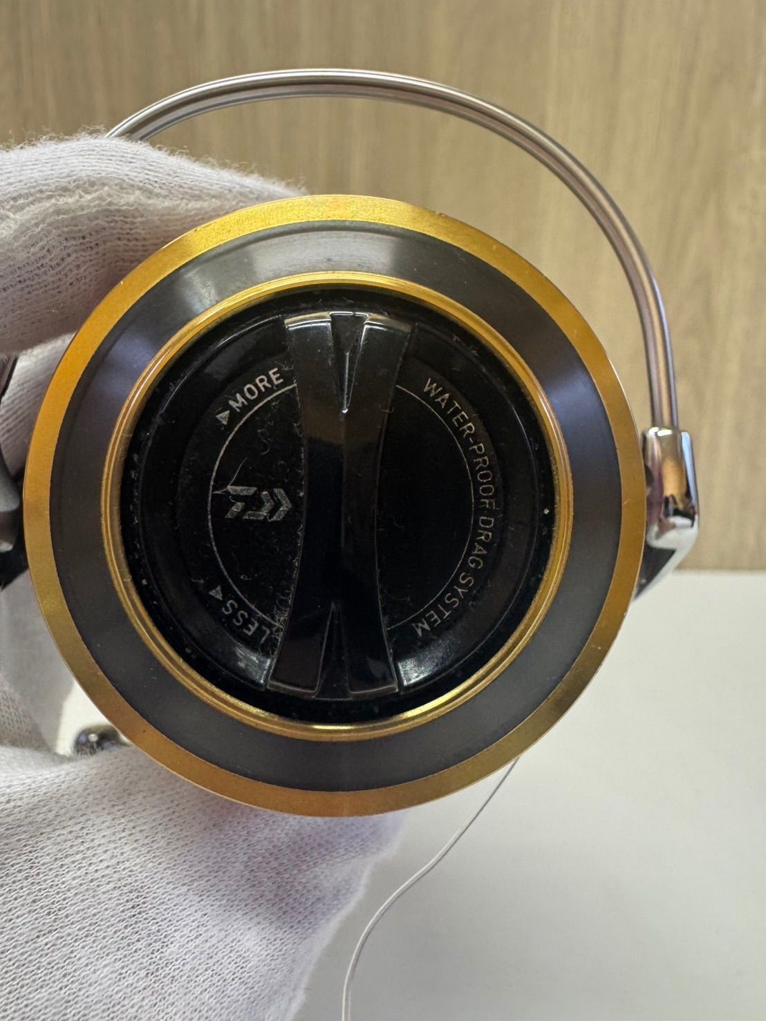 中古品】 Daiwaダイワ PEライン 13 BLASTブラスト スピニングリール