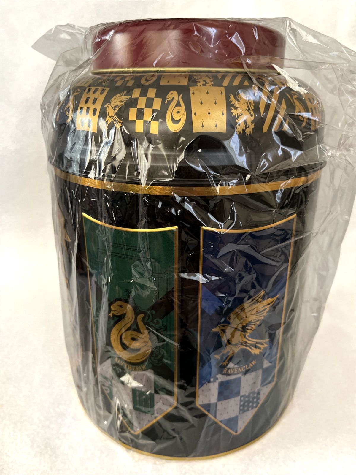 ハリー・ポッター紅茶缶未開封5缶 コストコ新商品】に…240袋入り！？巨大な紅茶缶にハリーポッター
