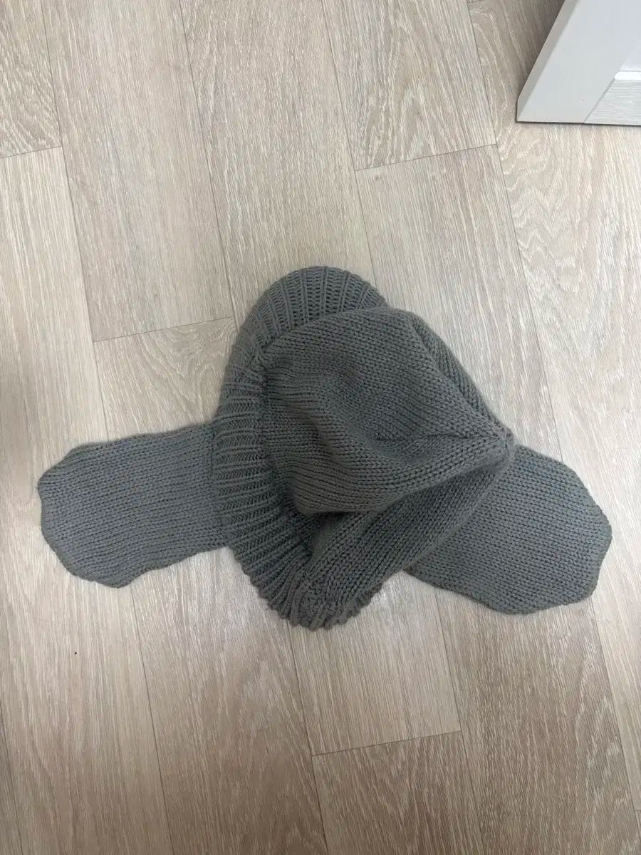 アンダーカバー イヤーフラップ